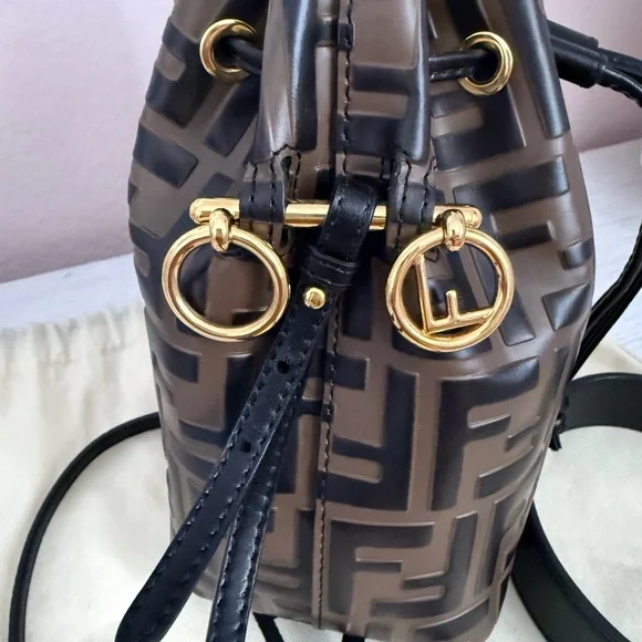 Fendi Mon Tresor Mini Bag Authentic - Picture 4 of 16